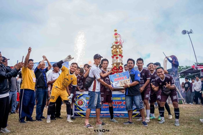 TIM SEPAK BOLA DESA SEMPOR JUARA PATRIOT MUDA CUP III 01