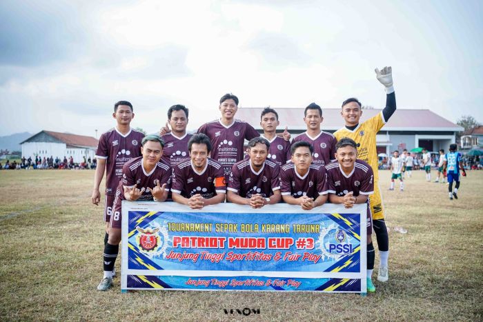 TIM SEPAK BOLA DESA SEMPOR JUARA PATRIOT MUDA CUP III 02